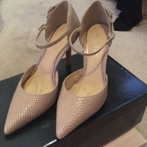 Ralph Lauren Heel